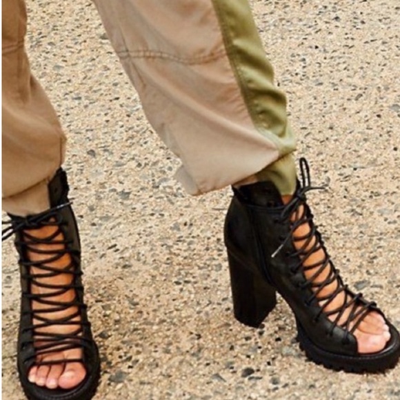 New Boots Jeffrey Campbell Palermo Zip Lace Up 7M Free People distressed black - Picture 2 of 8